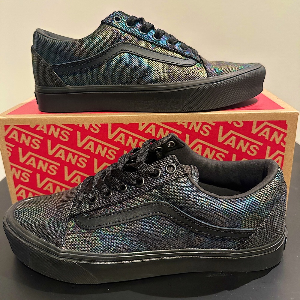 EUC Vans Shimmer Old Skool Lite